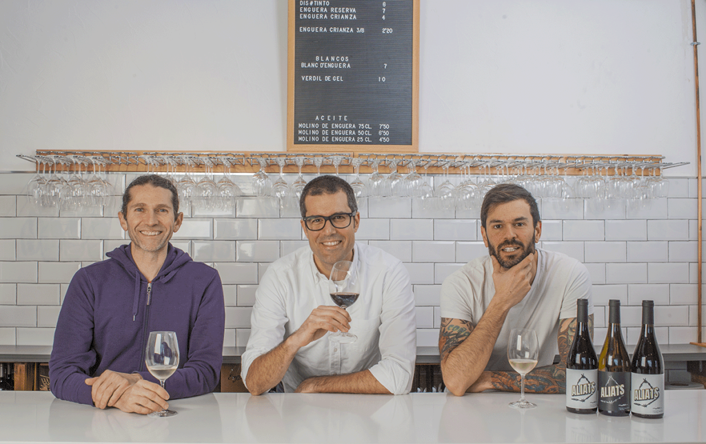 Juan Ramón Iglesias Pérez, Pedro Iglesias Pérez and Juan Martínez Barberá